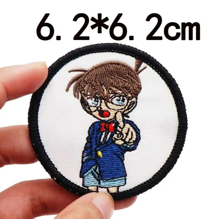 Detective Conan 'Pointing | Round' Embroidered Patch