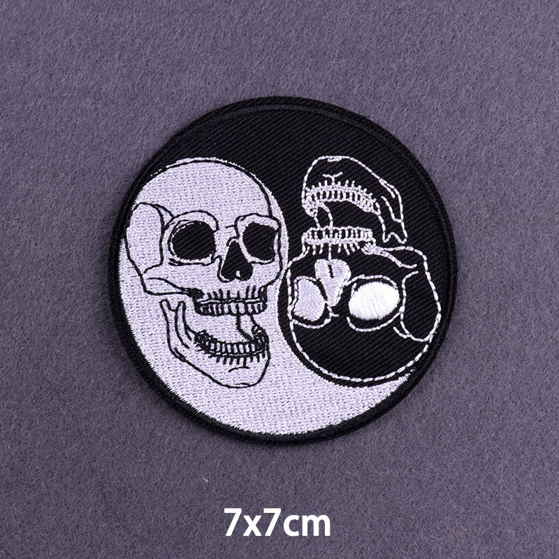 Skull 'Yin Yang | Black And White' Embroidered Patch