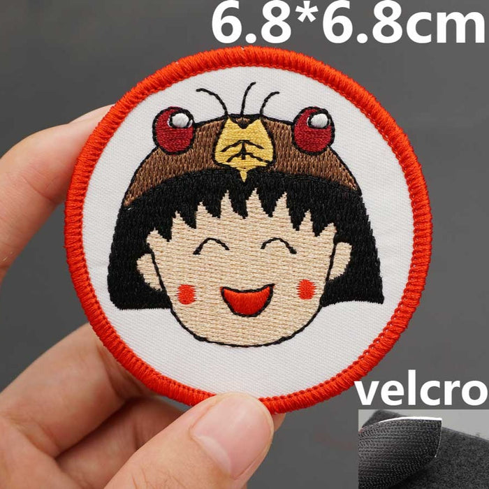 Chibi Maruko-chan 'Momoko Sakura | Happy | Round' Embroidered Velcro Patch