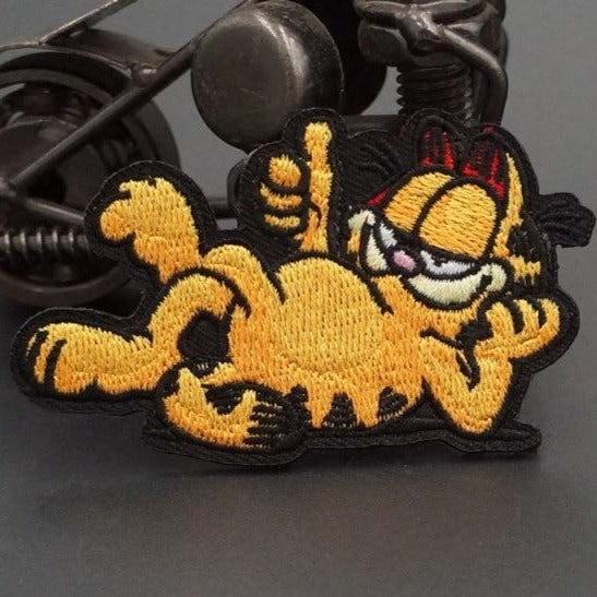 Garfield 'Chillin Thumbs Up | Black Trim' Embroidered Patch