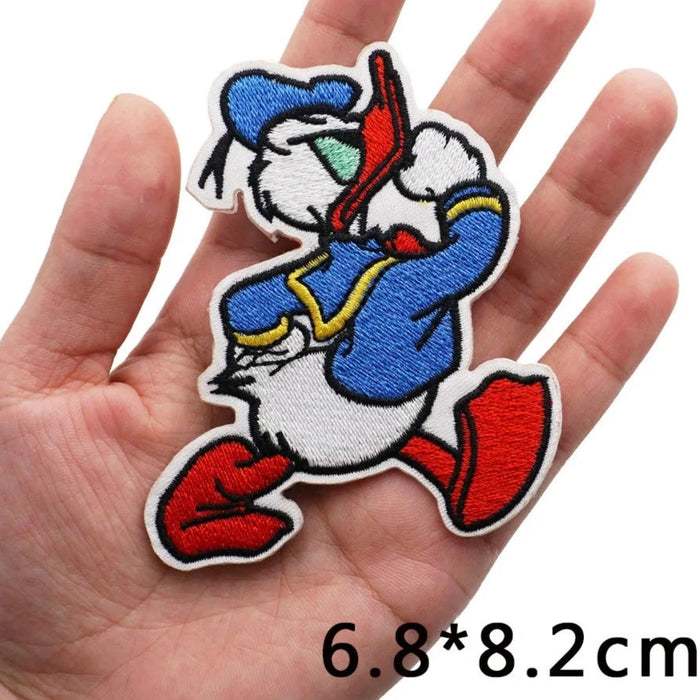 Donald Duck 'Walking' Embroidered Patch