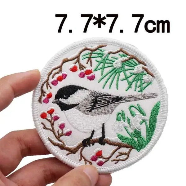 Cute 'Winter Magpie | Round' Embroidered Patch