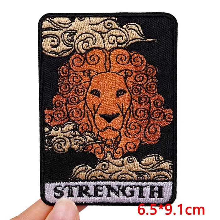 Tarot Card 'The Strength' Embroidered Patch