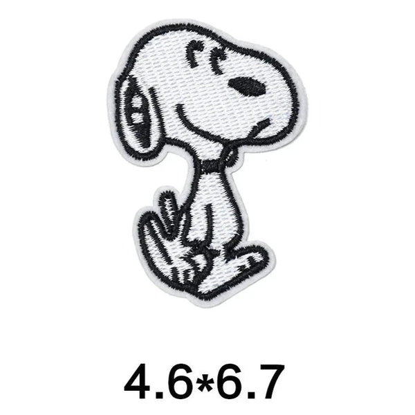 The Peanuts Movie 'Snoopy | Smiling' Embroidered Patch