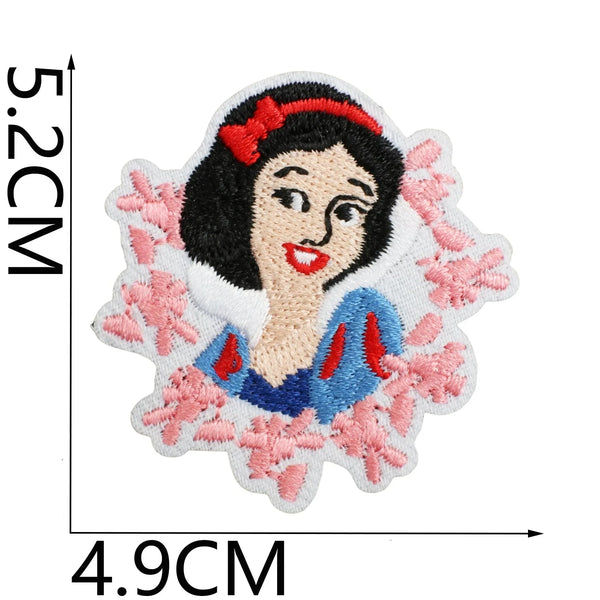 Snow White 'Happy Face' Embroidered Patch