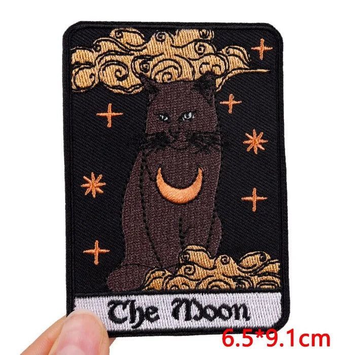 Tarot Card 'The Moon | Cat' Embroidered Patch