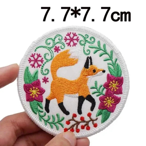 Cute 'Winter Fox | Round' Embroidered Patch