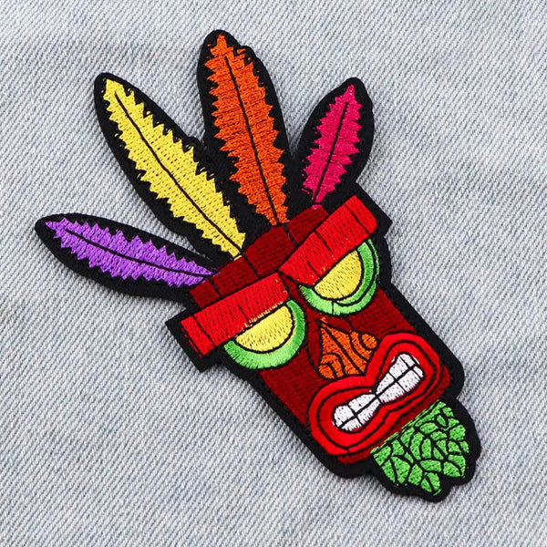 Crash Bandicoot ‘Aku Aku’ Embroidered Patch