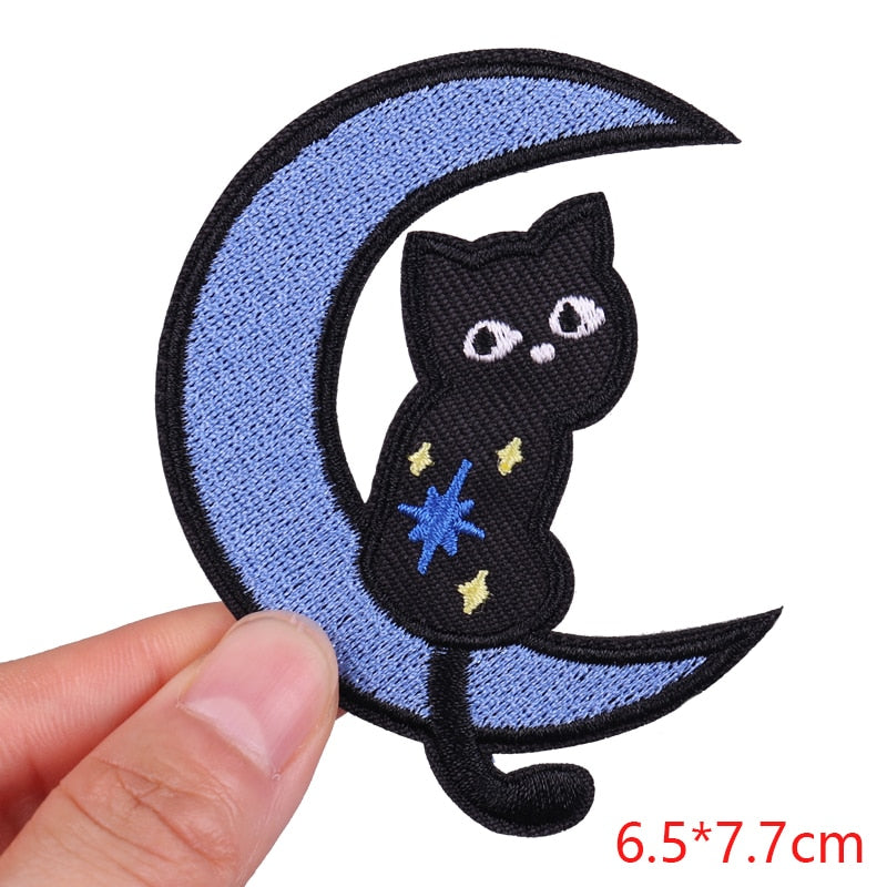 Crescent Moon 'Black Cat | Waiting' Embroidered Patch