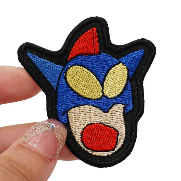 Crayon Shin Chan 'Action Kamen | Head' Embroidered Patch