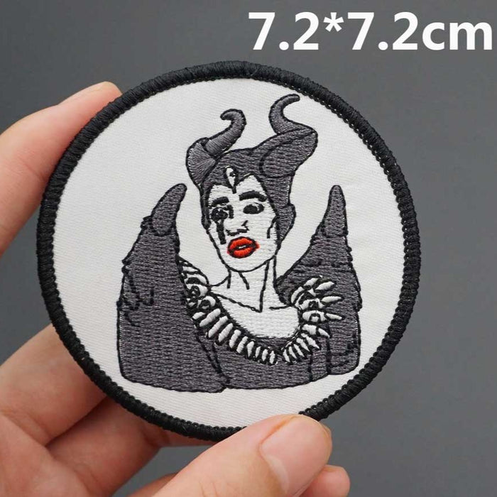 Maleficent 'Witch Crying | Round' Embroidered Patch