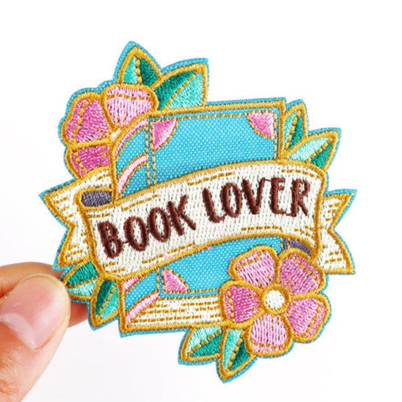 Flowery 'Book Lover | 2.0' Embroidered Patch