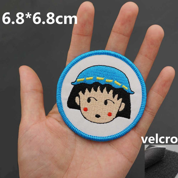 Chibi Maruko-chan 'Momoko Sakura | Blue Hat | Round' Embroidered Velcro Patch