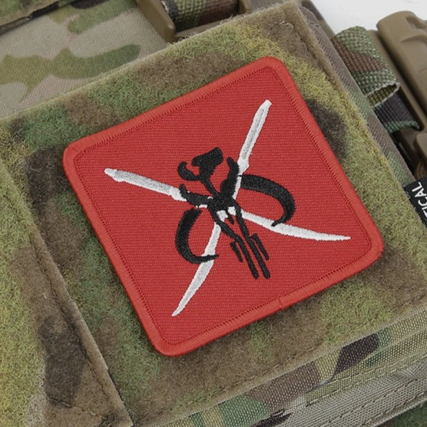 Star Wars 'Mandalorian Skull | Crossed Swords' Embroidered Velcro Patch