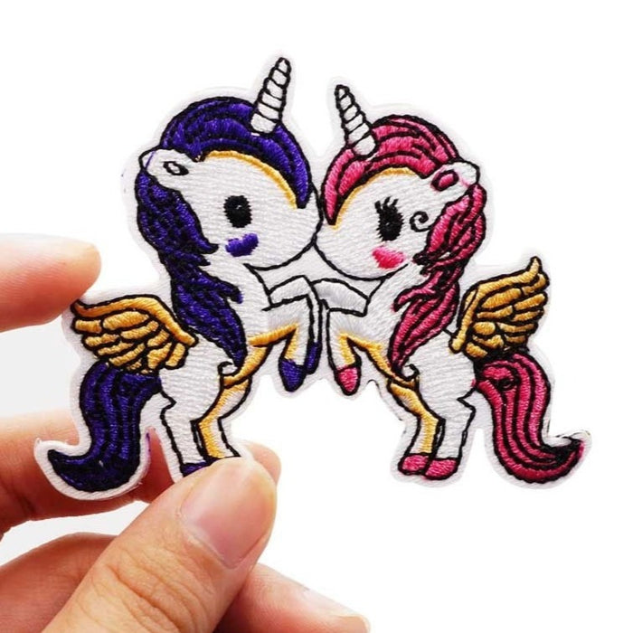 Cute 'Unicorn Couple | Kissing' Embroidered Patch