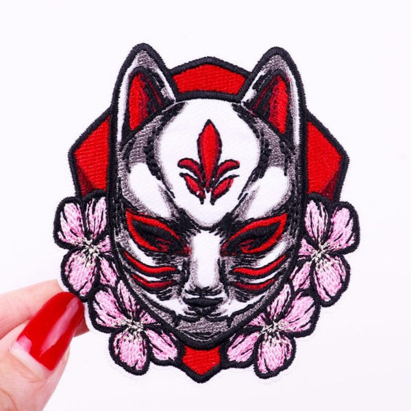 Cute 'Japanese Fox Mask | Cherry Blossom' Embroidered Patch