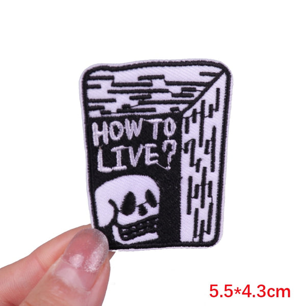 Halloween 'Grinning Skull | How To Live?' Embroidered Patch