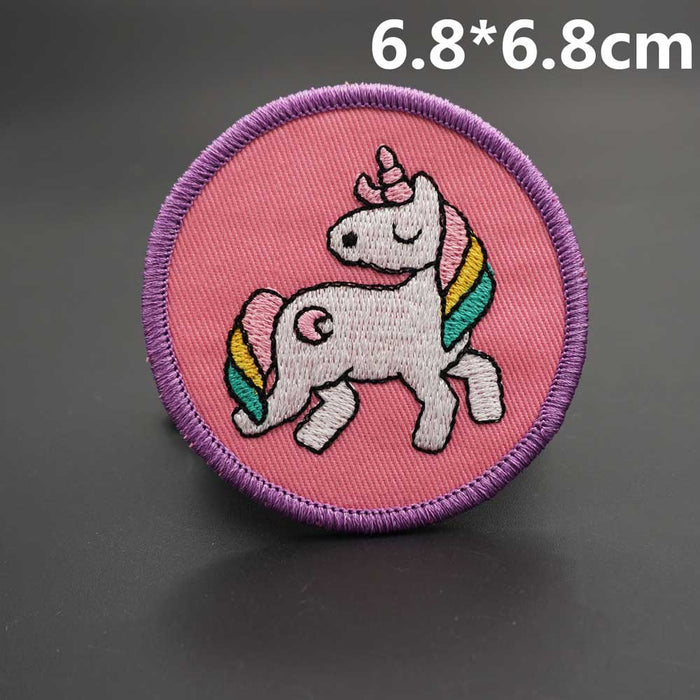 Unicorn 'Snobbing | Round' Embroidered Patch