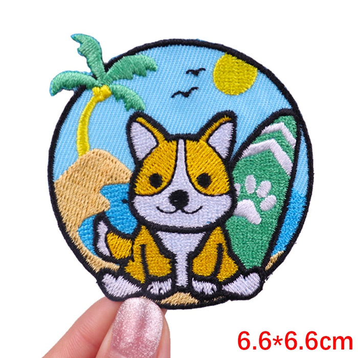 Cute 'Corgi On A Beach | Sitting' Embroidered Patch