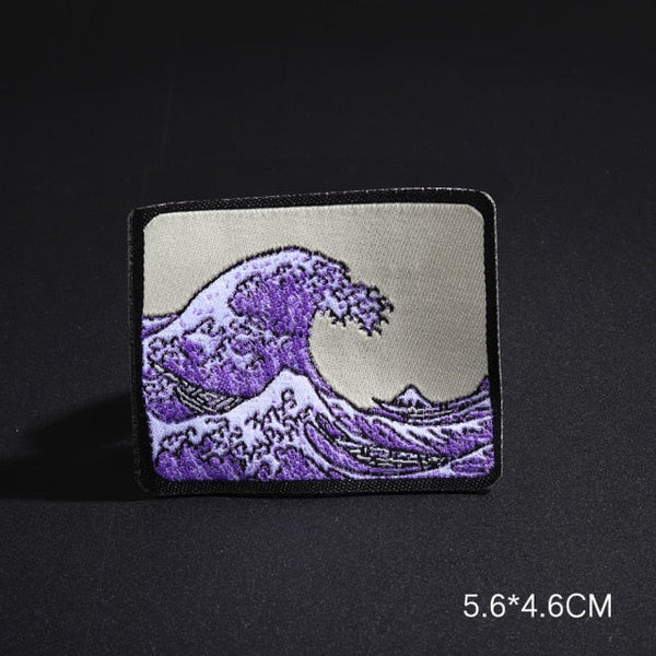 Cute 'Great Wave Off Kanagawa' Embroidered Patch