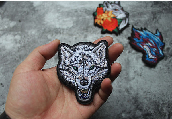 Angry Snow Wolf Embroidered Velcro Patch