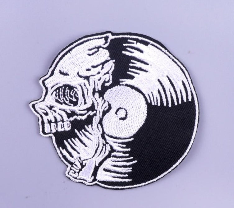 Skull 'Phonograph Disc' Embroidered Patch