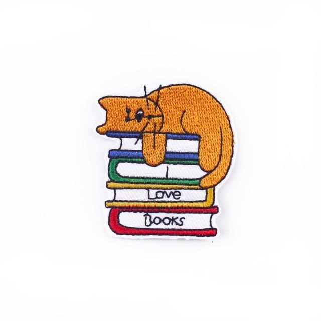 Cat 'I Love Books' Embroidered Patch