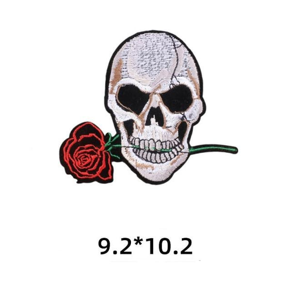 Skull 'Bed of Roses' Embroidered Patch