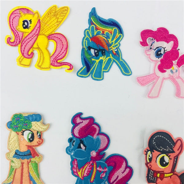 My Little Pony 'Pinkie Pie | Walking' Embroidered Patch