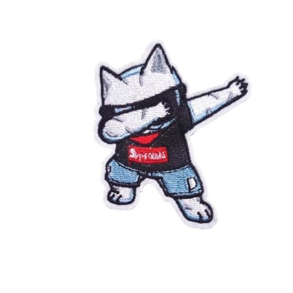 Cute Animal 'White Cat' Dabbing' Embroidered Patch